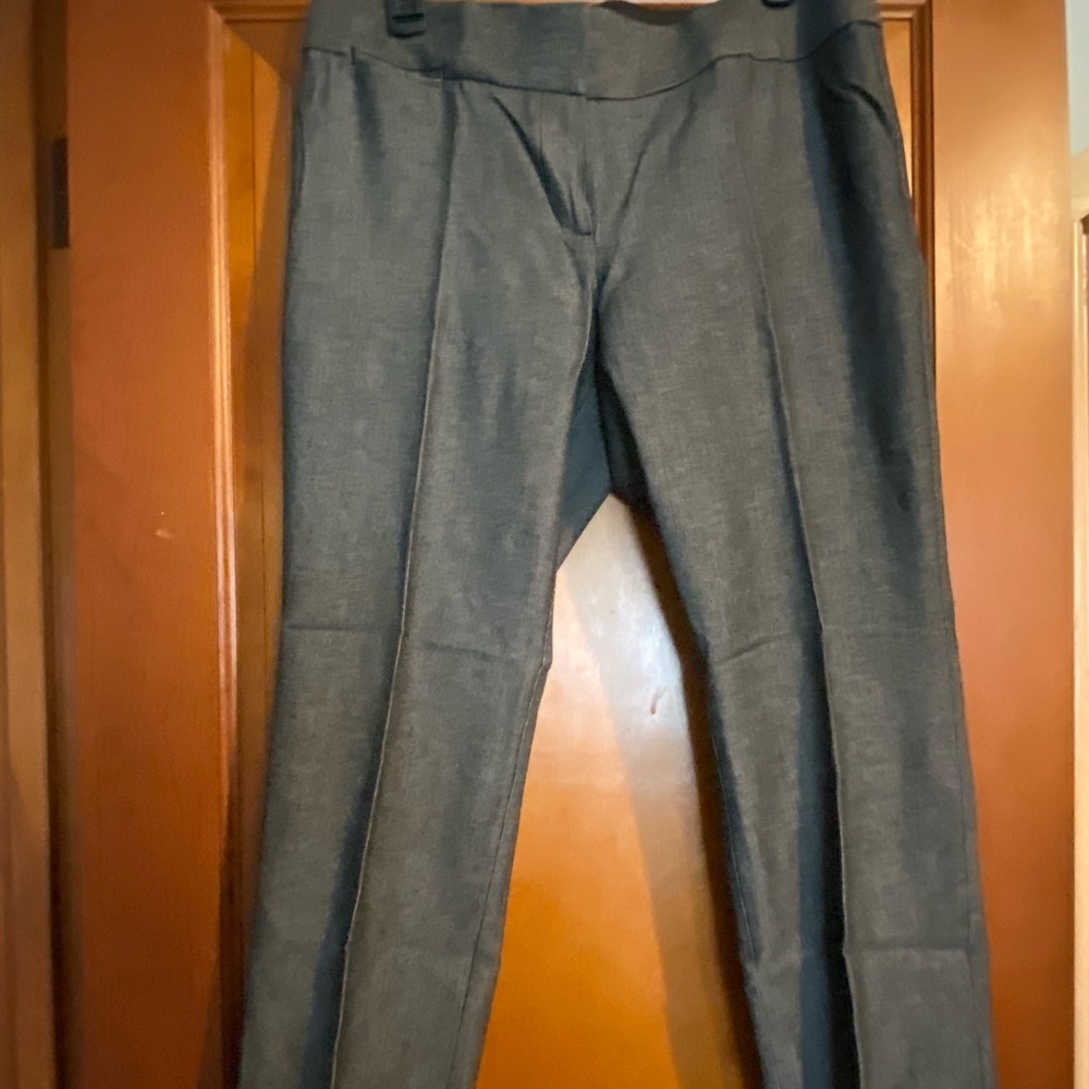Ann Taylor Loft Julie pant, charcoal, size 10 petite